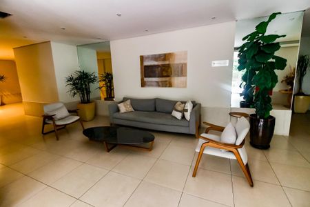 Apartamento à venda com 94m², 2 quartos e 2 vagasHall de entrada