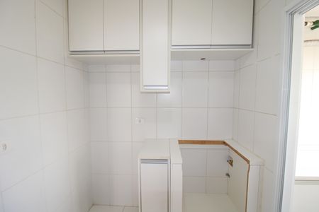 Apartamento à venda com 75m², 2 quartos e 2 vagasCozinha