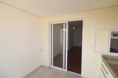Apartamento à venda com 75m², 2 quartos e 2 vagasVaranda