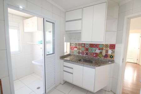 Apartamento à venda com 75m², 2 quartos e 2 vagasCozinha