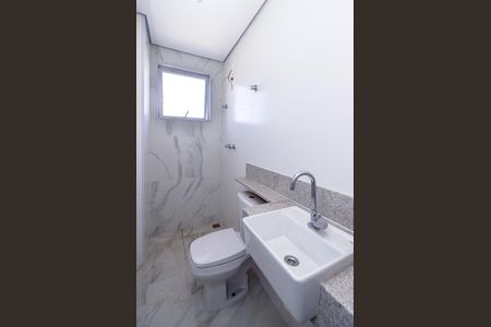 Apartamento à venda com 78m², 3 quartos e 2 vagasBanheiro social