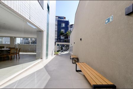 Apartamento à venda com 78m², 3 quartos e 2 vagasHall de entrada