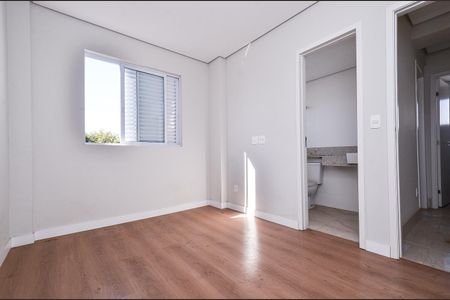 Apartamento à venda com 78m², 3 quartos e 2 vagasSuite