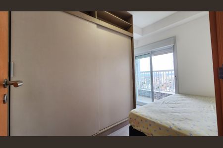 Apartamento para alugar com 120m², 2 quartos e 1 vagaQuarto - Armários