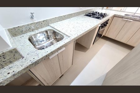 Apartamento para alugar com 120m², 2 quartos e 1 vagaÁrea de Serviço