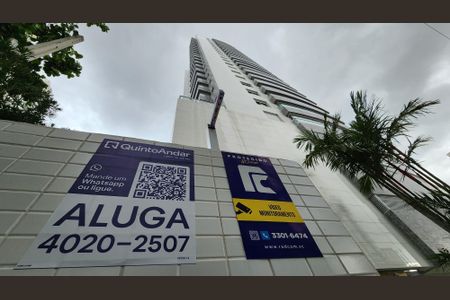 Apartamento para alugar com 120m², 2 quartos e 1 vagaPlaca