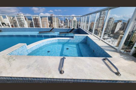 Apartamento para alugar com 120m², 2 quartos e 1 vagaÁrea comum - Piscina
