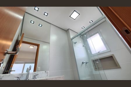 Apartamento para alugar com 120m², 2 quartos e 1 vagaBanheiro da Suíte