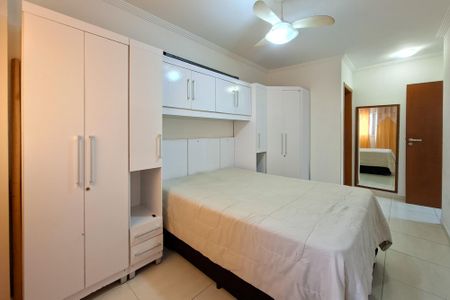 Apartamento para alugar com 81m², 2 quartos e 1 vagaSuite