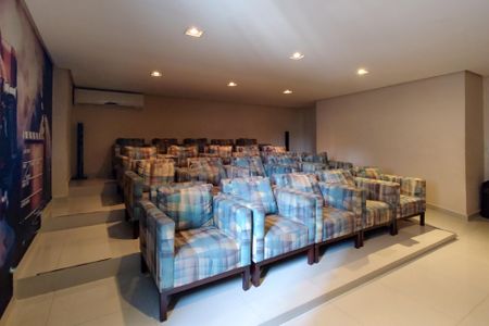 Apartamento para alugar com 81m², 2 quartos e 1 vagaÁrea comum