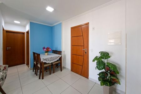 Apartamento para alugar com 81m², 2 quartos e 1 vagaSala