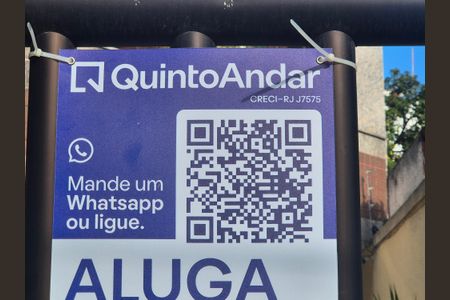 Apartamento à venda com 76m², 2 quartos e 2 vagas Apartamento à venda com 76m², 2 quartos e 2 vagasPlaca