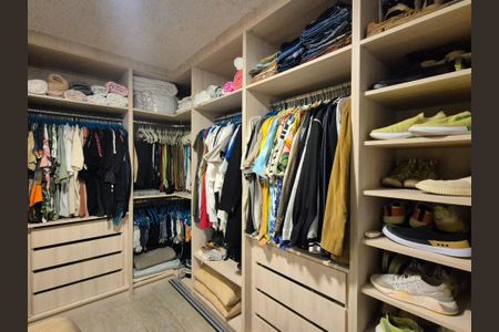 Apartamento à venda com 76m², 2 quartos e 2 vagas Apartamento à venda com 76m², 2 quartos e 2 vagasQuarto