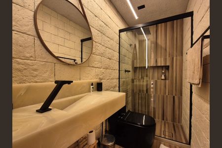 Apartamento à venda com 76m², 2 quartos e 2 vagas Apartamento à venda com 76m², 2 quartos e 2 vagasBanheiro