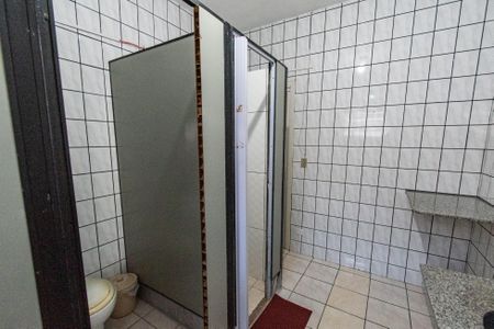 Casa à venda com 430m², 6 quartos e 6 vagas Casa à venda com 430m², 6 quartos e 6 vagasBanheiro