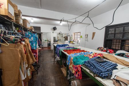 Casa à venda com 430m², 6 quartos e 6 vagas Casa à venda com 430m², 6 quartos e 6 vagasCopa