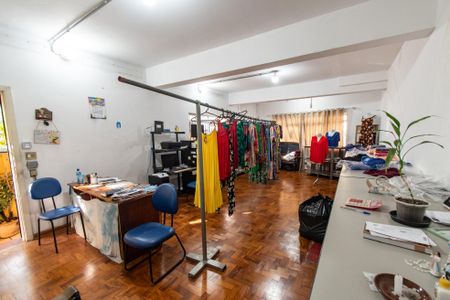 Sala de casa à venda com 6 quartos, 430m² em Liberdade, São Paulo