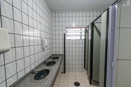 Casa à venda com 430m², 6 quartos e 6 vagas Casa à venda com 430m², 6 quartos e 6 vagasBanheiro