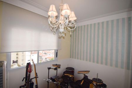 Apartamento à venda com 192m², 3 quartos e 2 vagasQuarto 3