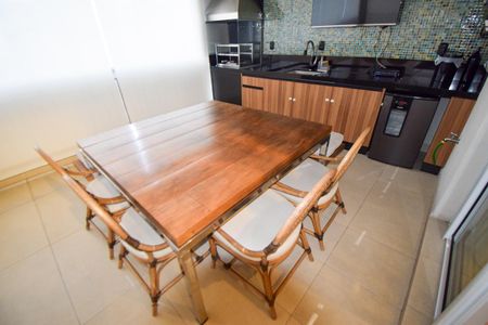 Apartamento à venda com 192m², 3 quartos e 2 vagasSala de Jantar