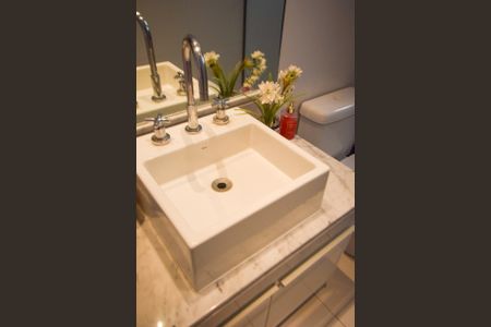 Apartamento à venda com 192m², 3 quartos e 2 vagasBanheiro 4