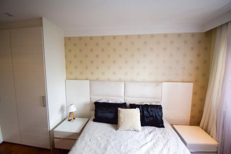 Apartamento à venda com 192m², 3 quartos e 2 vagasQuarto 2