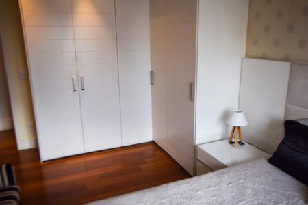 Apartamento à venda com 192m², 3 quartos e 2 vagasQuarto 2