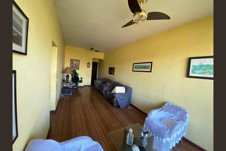 Apartamento à venda com 96m², 2 quartos e 1 vagaSala