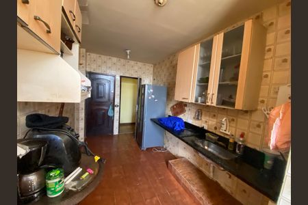 Apartamento à venda com 96m², 2 quartos e 1 vagaCozinha