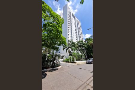 Apartamento para alugar com 102m², 2 quartos e 2 vagasFachada