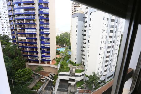 Apartamento para alugar com 102m², 2 quartos e 2 vagassuíte vista