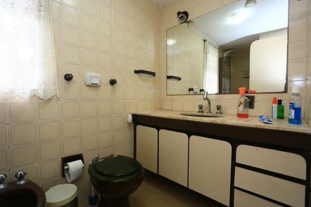 Apartamento para alugar com 102m², 2 quartos e 2 vagasBanheiro da Suíte