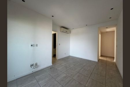 Apartamento à venda com 86m², 3 quartos e 1 vagaSala