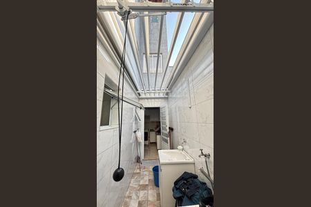 Apartamento à venda com 80m², 2 quartos e 1 vaga Apartamento à venda com 80m², 2 quartos e 1 vagaÁrea de Serviço