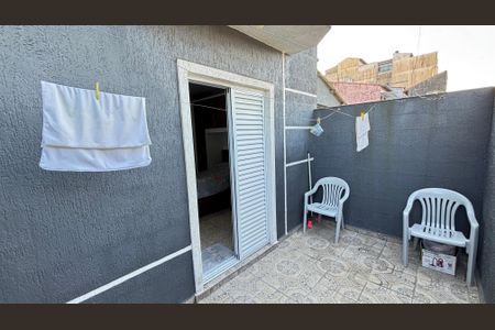 Apartamento à venda com 80m², 2 quartos e 1 vaga Apartamento à venda com 80m², 2 quartos e 1 vagaVaranda