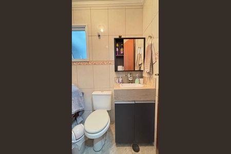 Apartamento à venda com 80m², 2 quartos e 1 vaga Apartamento à venda com 80m², 2 quartos e 1 vagaBanheiro Social