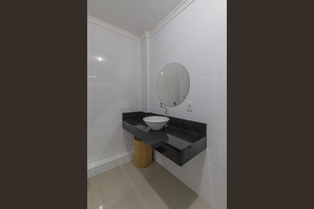 Casa à venda com 240m², 5 quartos e 2 vagasBanheiro Suíte 1