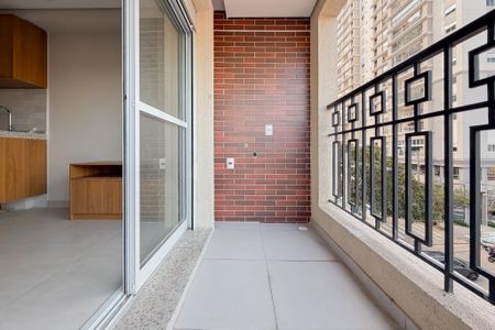 Studio à venda com 29m², 1 quarto e sem vaga Studio à venda com 29m², 1 quarto e sem vagaVaranda