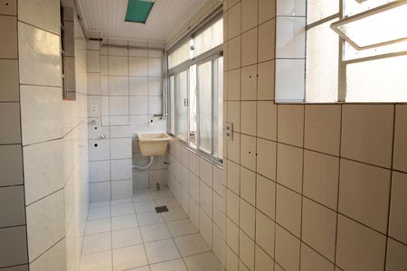 Apartamento para alugar com 60m², 2 quartos e sem vagaÁrea de Serviço