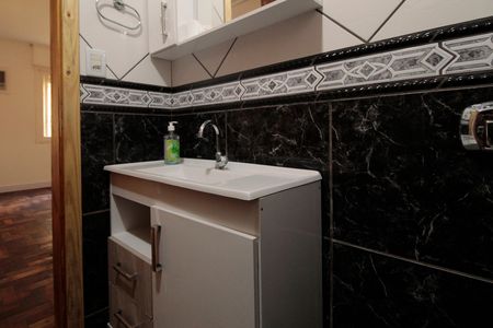 Apartamento para alugar com 60m², 2 quartos e sem vagaBanheiro