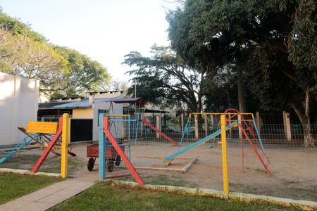 Apartamento para alugar com 60m², 2 quartos e sem vagaÁrea comum - Playground