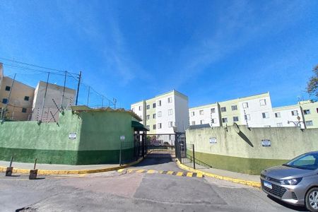 Apartamento à venda com 72m², 3 quartos e 2 vagas Apartamento à venda com 72m², 3 quartos e 2 vagasFachada e Portaria