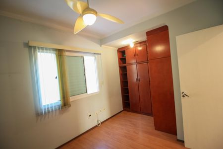 Casa de condomínio à venda com 137m², 3 quartos e 2 vagas Casa de condomínio à venda com 137m², 3 quartos e 2 vagasQuarto 2