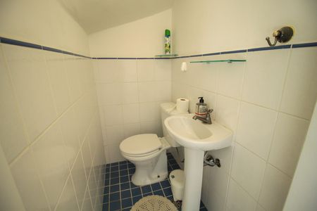 Casa de condomínio à venda com 137m², 3 quartos e 2 vagas Casa de condomínio à venda com 137m², 3 quartos e 2 vagasLavabo