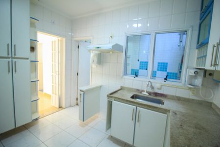 Casa de condomínio à venda com 137m², 3 quartos e 2 vagas Casa de condomínio à venda com 137m², 3 quartos e 2 vagasCozinha