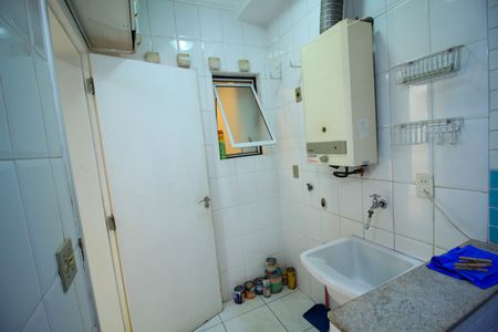Casa de condomínio à venda com 137m², 3 quartos e 2 vagas Casa de condomínio à venda com 137m², 3 quartos e 2 vagasÁrea de Serviço