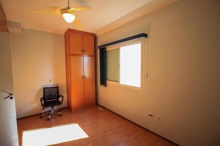 Casa de condomínio à venda com 137m², 3 quartos e 2 vagas Casa de condomínio à venda com 137m², 3 quartos e 2 vagasQuarto 1