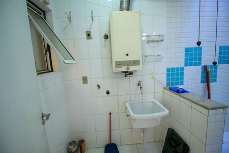 Casa de condomínio à venda com 137m², 3 quartos e 2 vagas Casa de condomínio à venda com 137m², 3 quartos e 2 vagasÁrea de Serviço