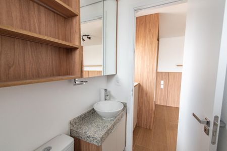 Studio para alugar com 30m², 1 quarto e sem vaga Studio para alugar com 30m², 1 quarto e sem vagaBanheiro