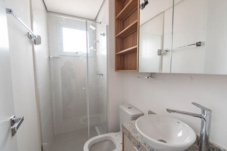 Studio para alugar com 30m², 1 quarto e sem vaga Studio para alugar com 30m², 1 quarto e sem vagaBanheiro